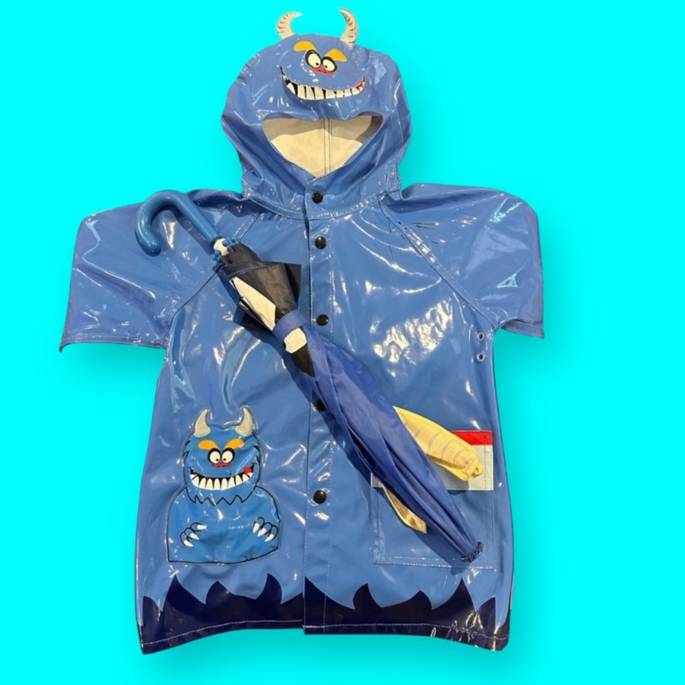 Kids Raincoat with Umbrella.